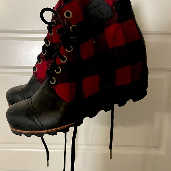 Sorel Shoes - Sorel Wedge Lace Up Buffalo Check Booties